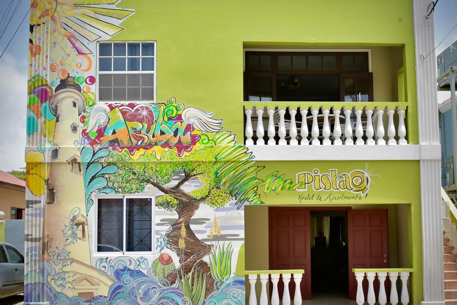 Pista Q hostel and apartments