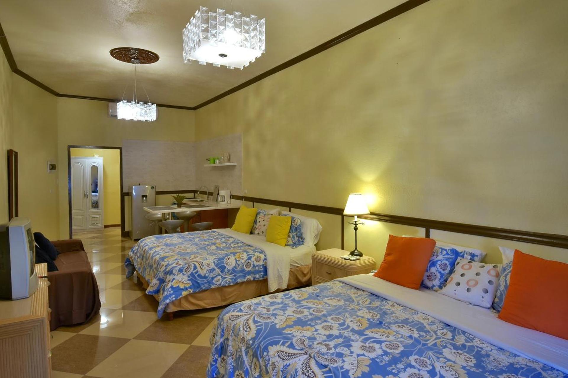 Pista Q hostel and apartments