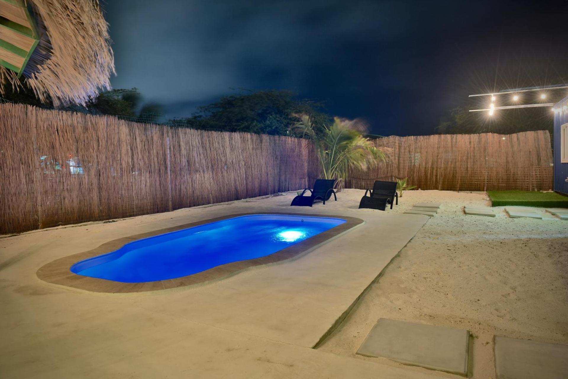 Pista Q hostel and apartments