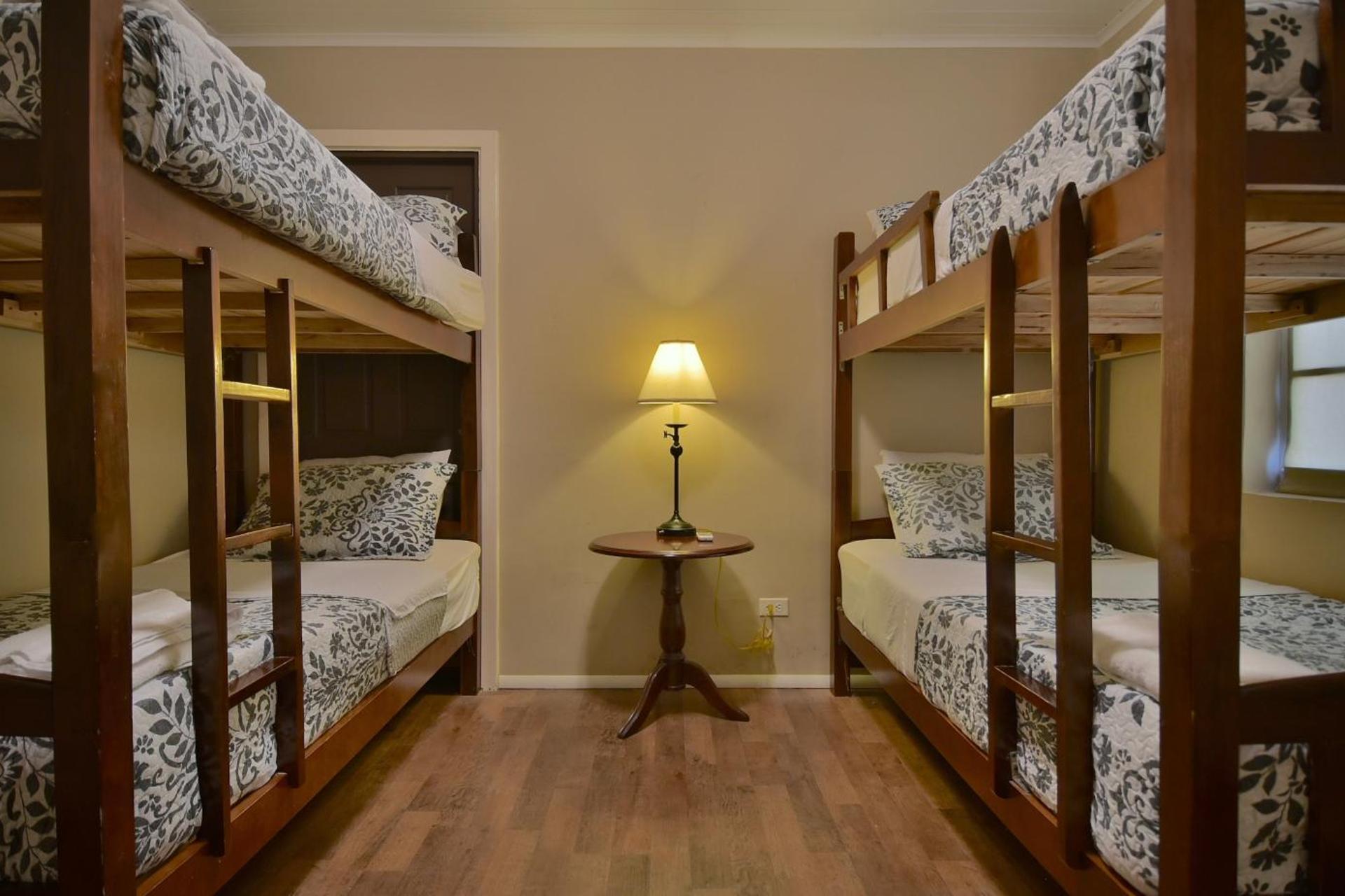 Pista Q hostel and apartments